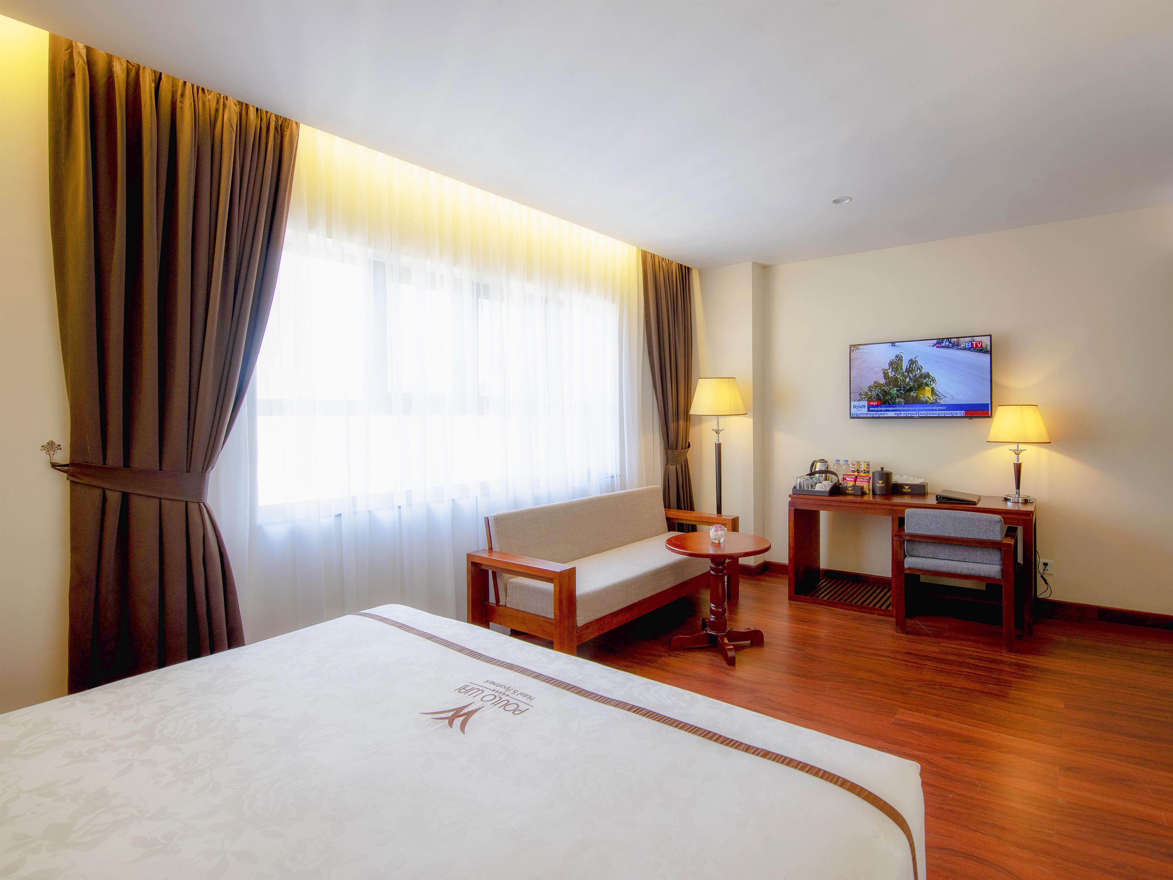 Poulo Wai Hotel & Apartment Phnom Penh Bagian luar foto