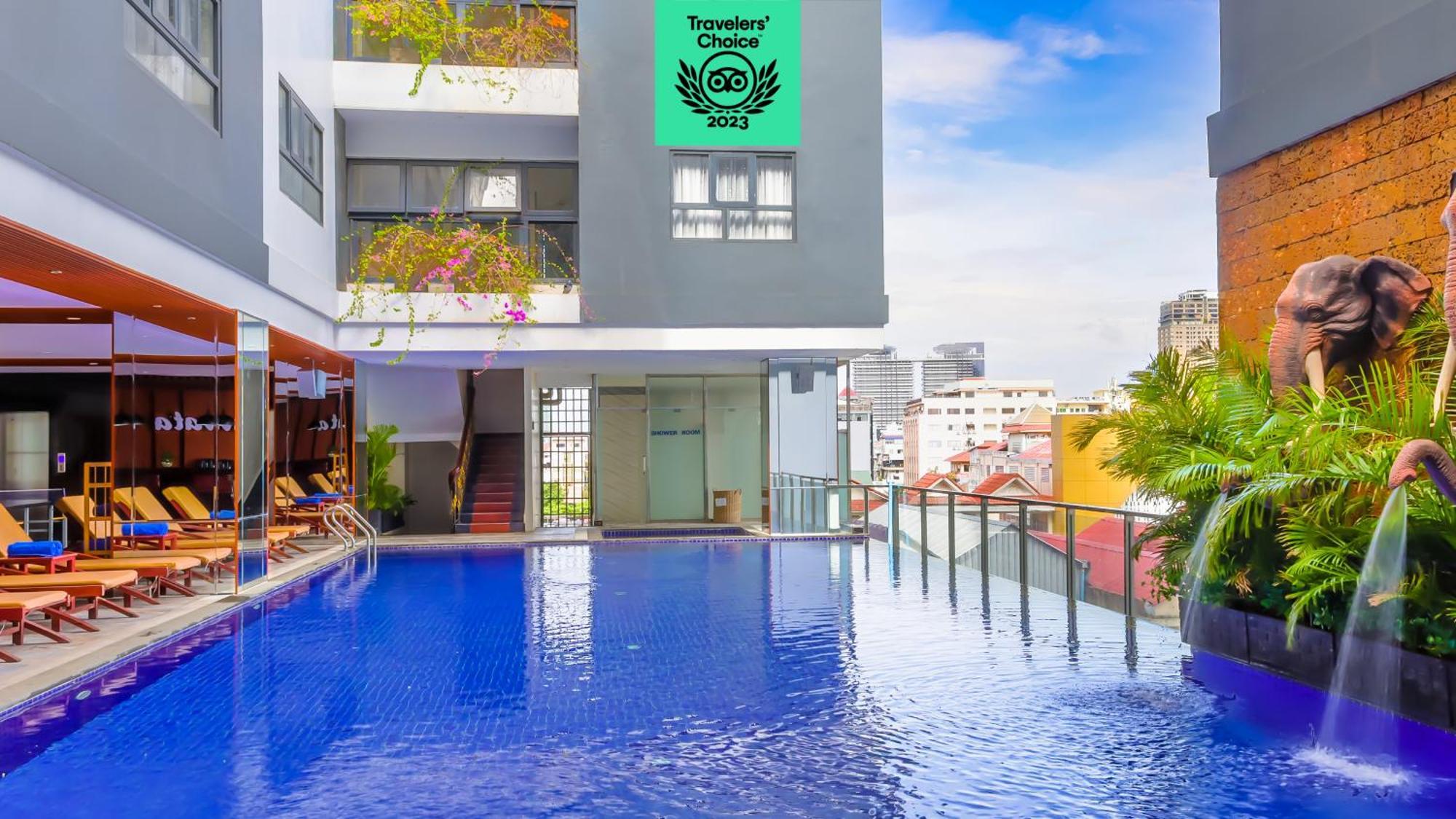 Poulo Wai Hotel & Apartment Phnom Penh Bagian luar foto